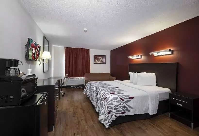 Отель Red Roof Inn Charlotte  University