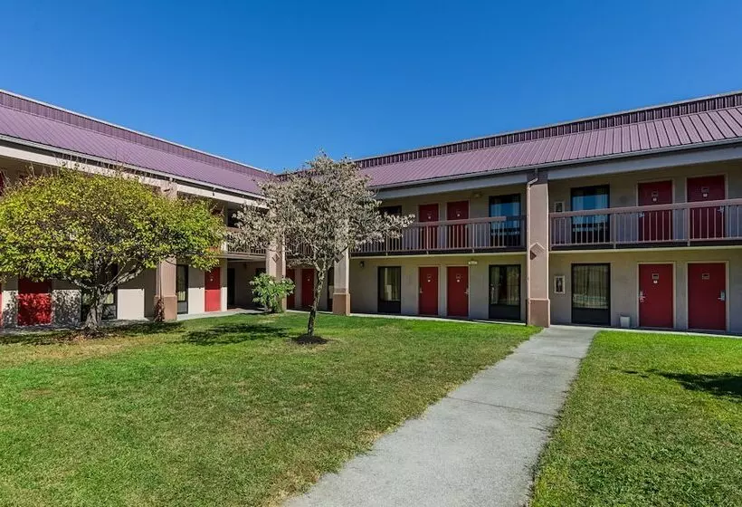 בית מלון כפרי Red Roof Inn Kingsport