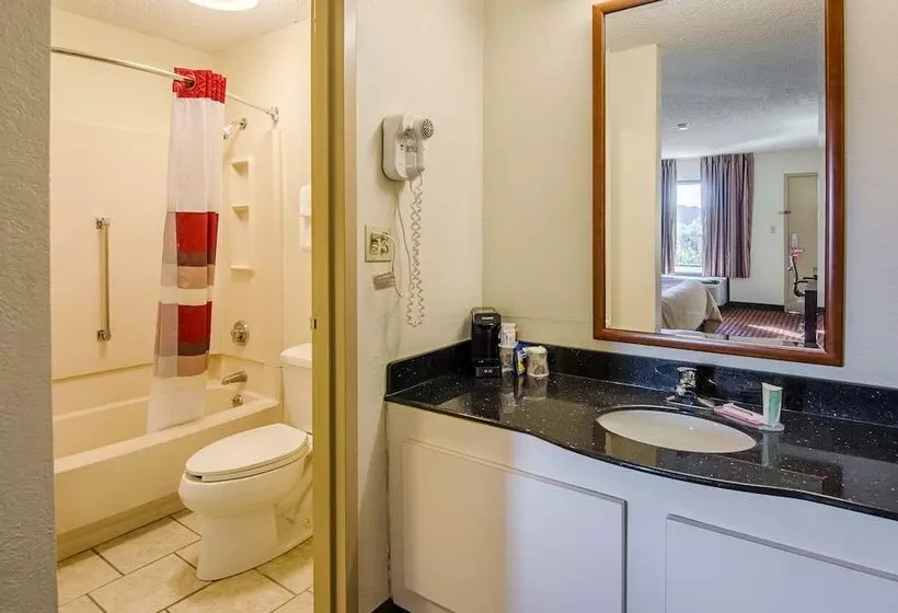 בית מלון כפרי Red Roof Inn Kingsport