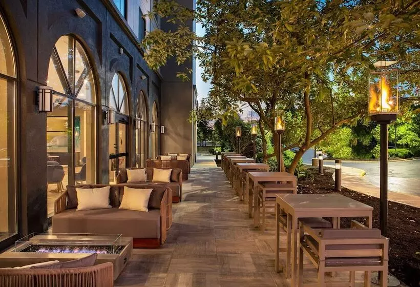 בית מלון כפרי Sheraton Suites Columbus Worthington