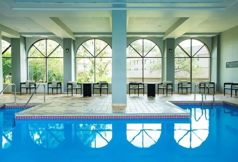 בית מלון כפרי Sheraton Suites Columbus Worthington