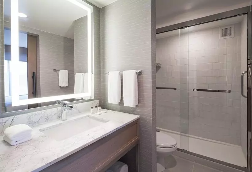 בית מלון כפרי Sheraton Suites Columbus Worthington