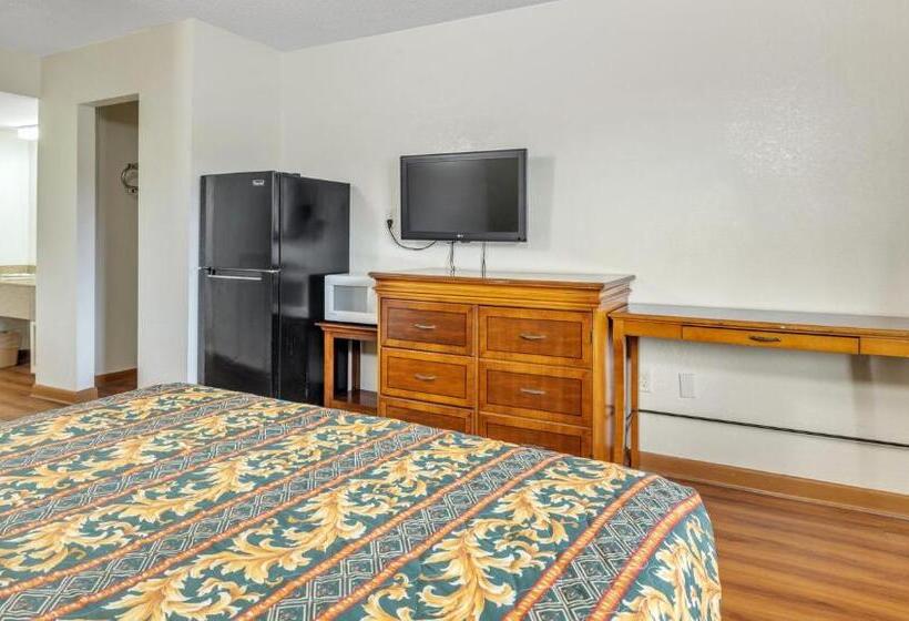 בית מלון כפרי Studios And Suites 4 Less Emporia