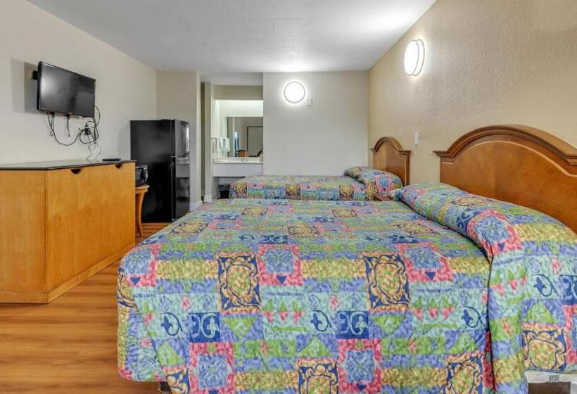 בית מלון כפרי Studios And Suites 4 Less Emporia