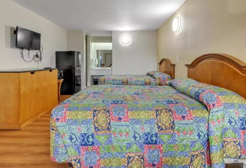 호텔 Studios And Suites 4 Less Emporia