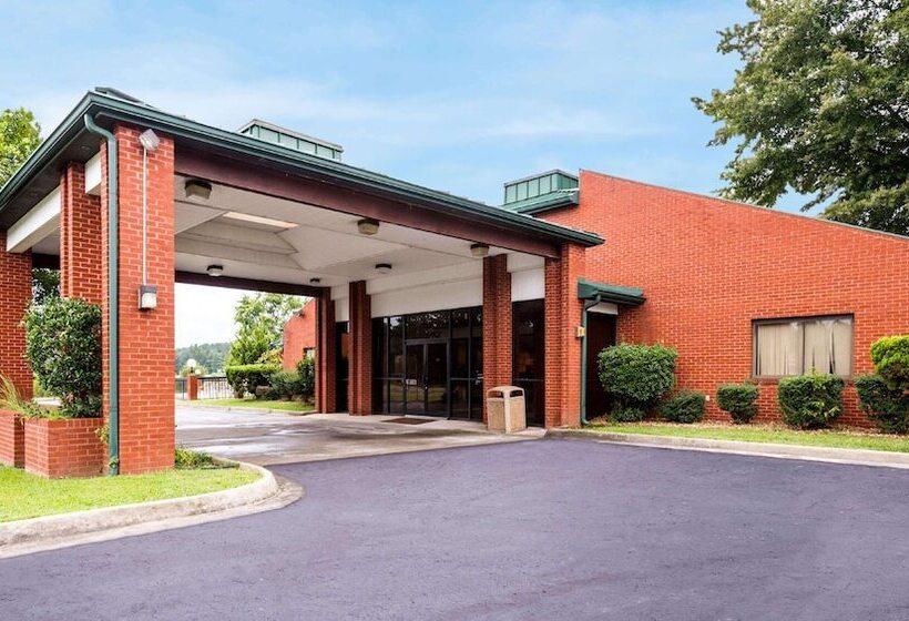 בית מלון כפרי Studios And Suites 4 Less Emporia