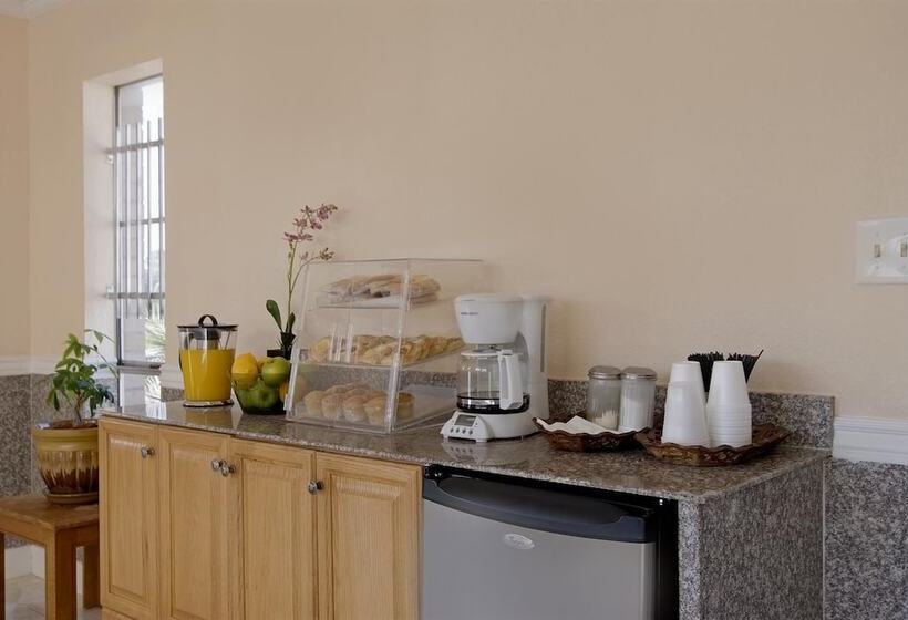 فندق Sunrise Inn