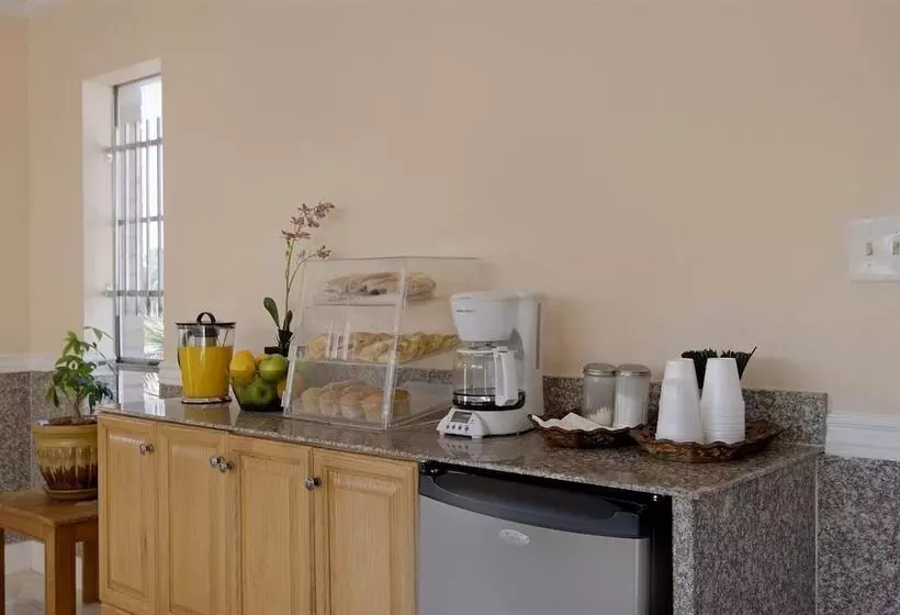 Отель Sunrise Inn