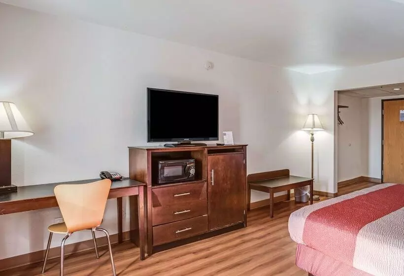 Motel 6 Levittown, Pa   Bensalem