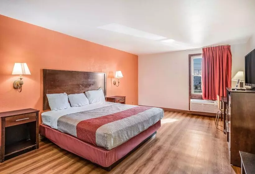 Motel 6 Levittown, Pa   Bensalem