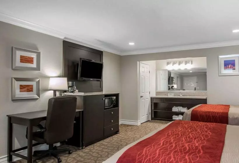 Quality Inn Downey