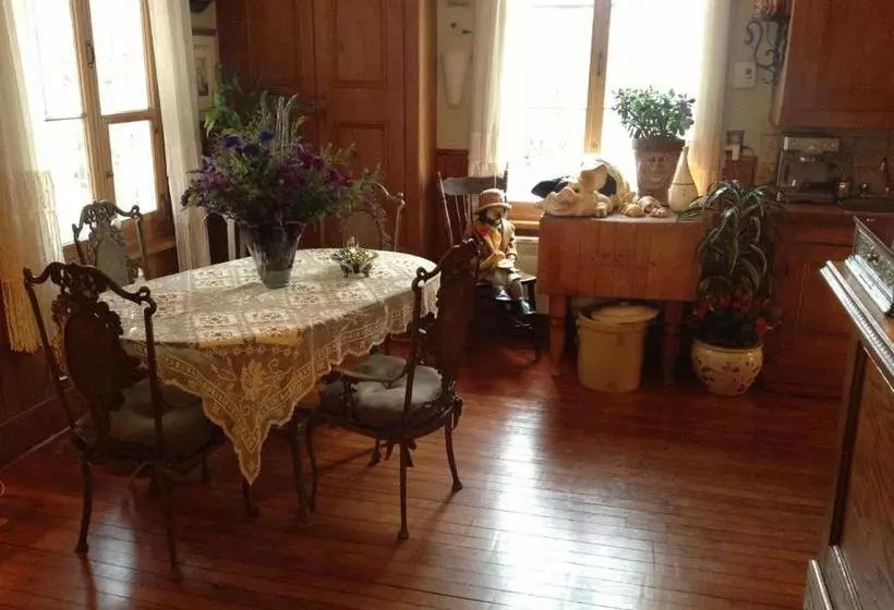 酒店 Auberge Chemin Du Roy