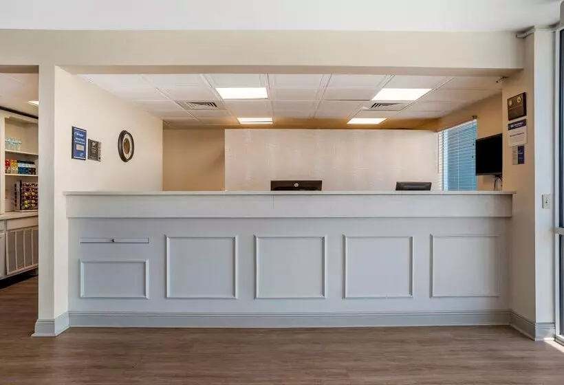 호텔 Best Western Navarre Waterfront