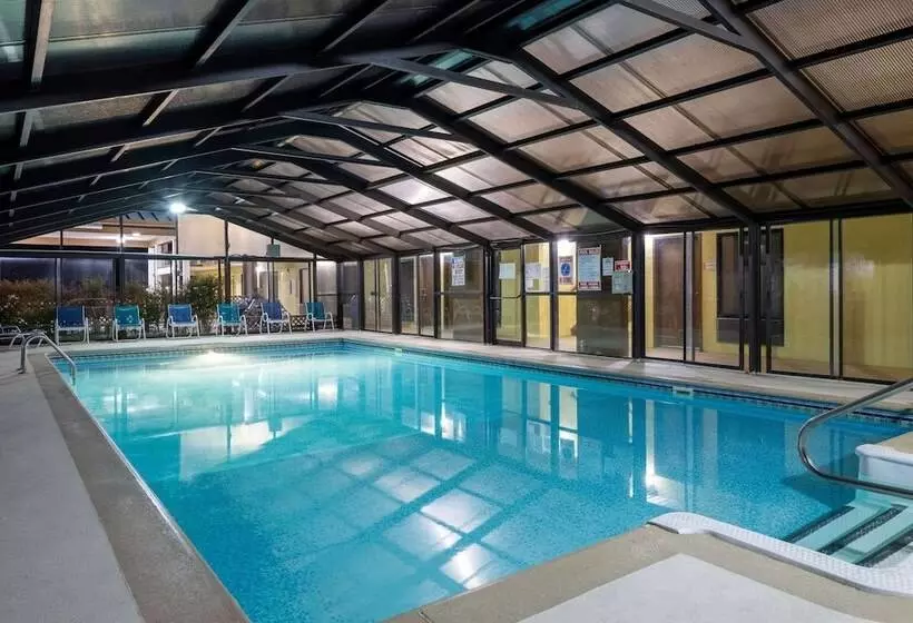 호텔 Days Inn By Wyndham Murphy