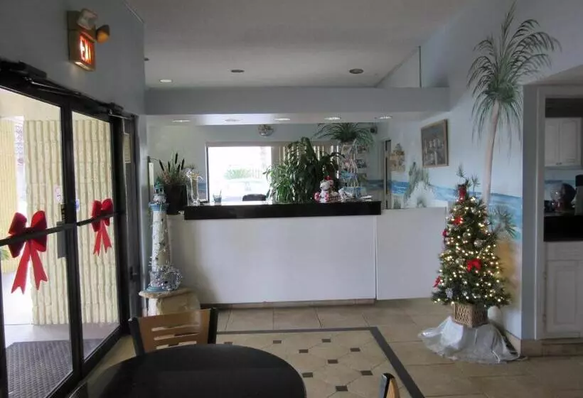 Отель Dunes Inn & Suites  Tybee Island