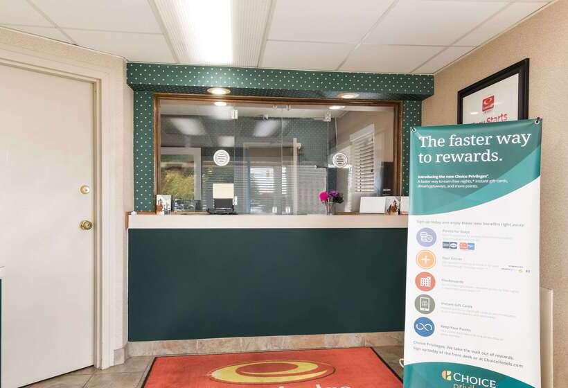 호텔 Econo Lodge North Washington