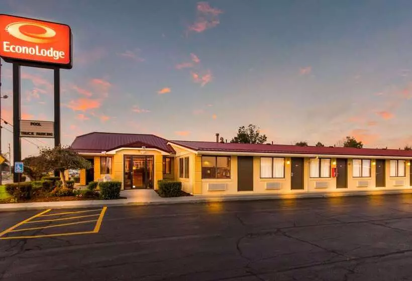 Отель Econo Lodge