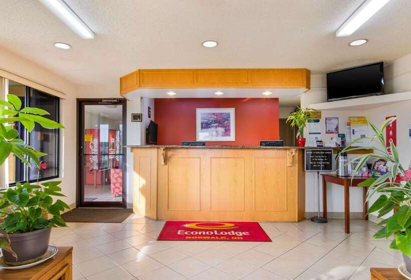 בית מלון כפרי Econo Lodge