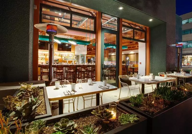 Gateway Hotel Santa Monica