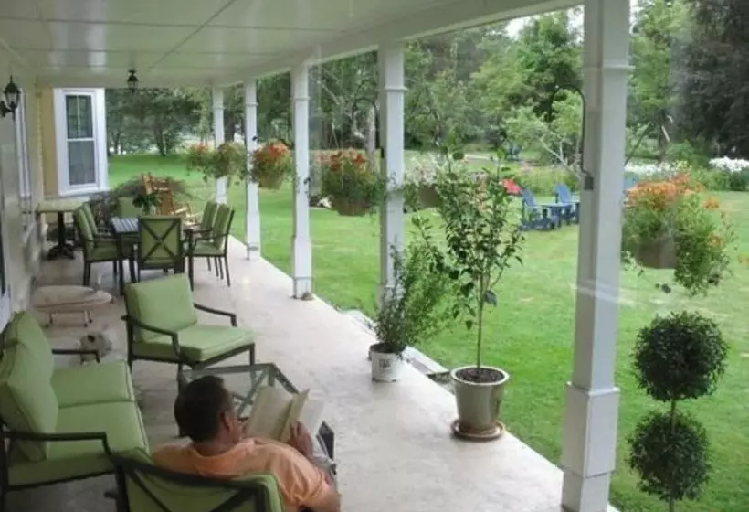 فندق Hillsdale House Inn