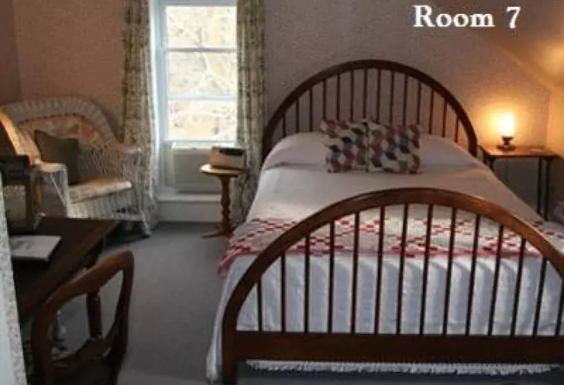 فندق Hillsdale House Inn