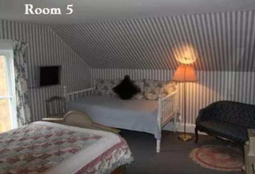 فندق Hillsdale House Inn