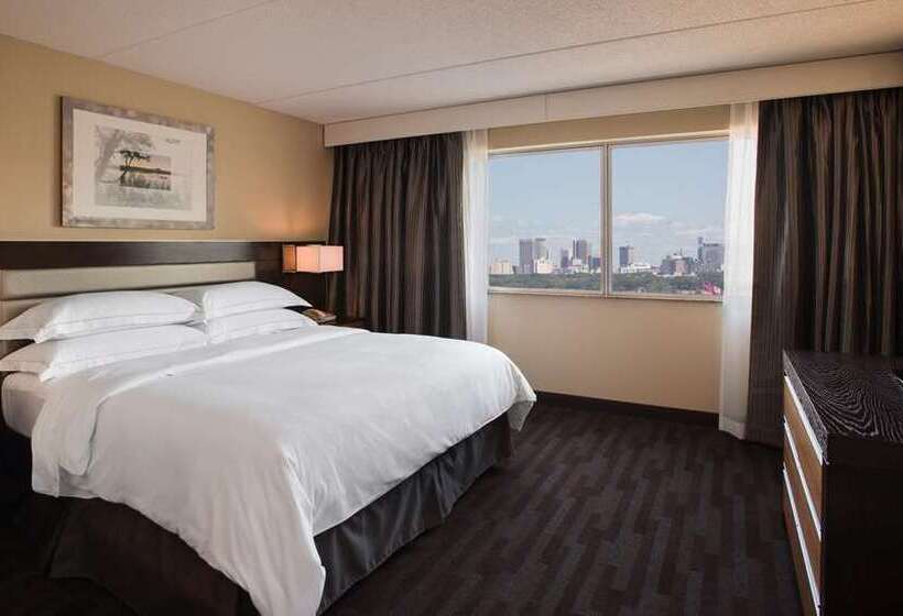 هتل Hilton Winnipeg Airport Suites