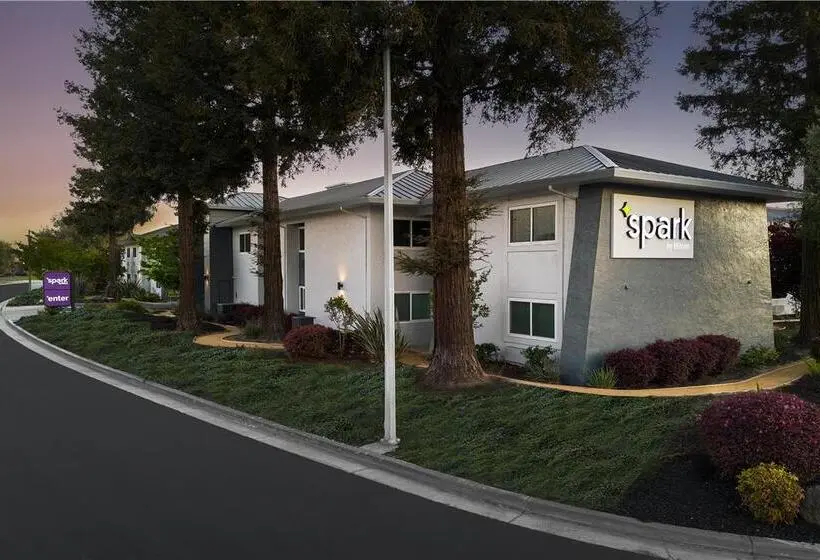 هتل La Quinta By Wyndham San Jose Airport