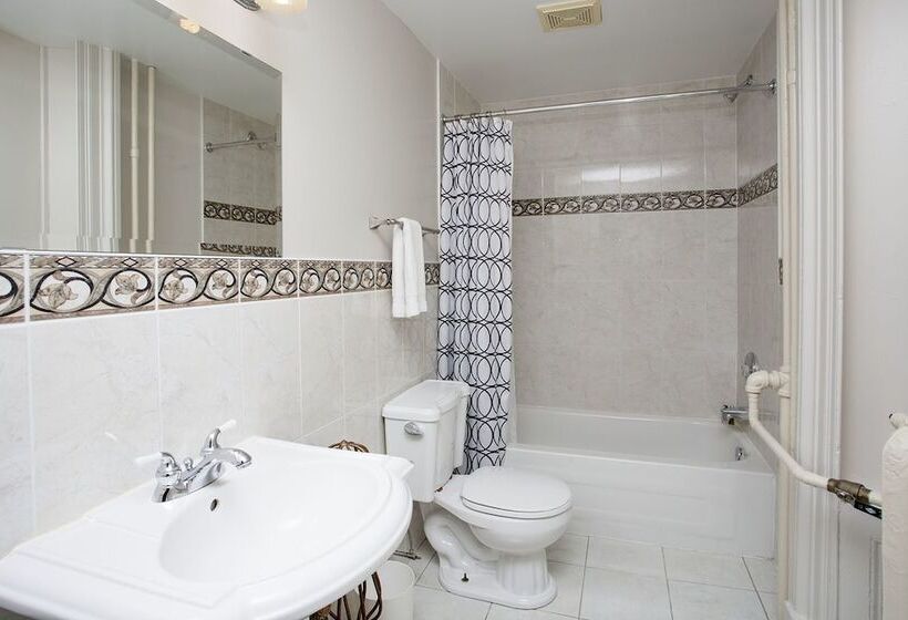 فندق Mary Queen Of Scots Inn