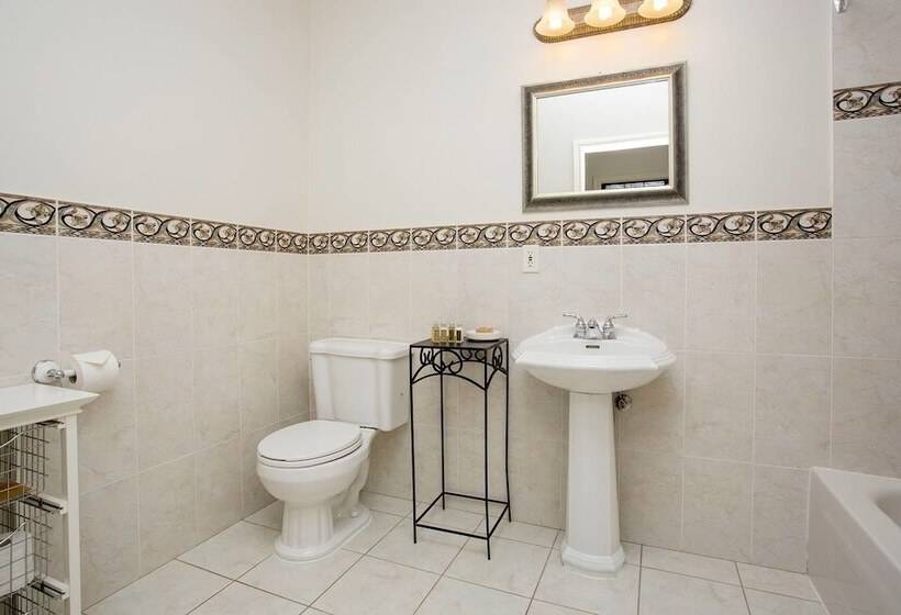 فندق Mary Queen Of Scots Inn