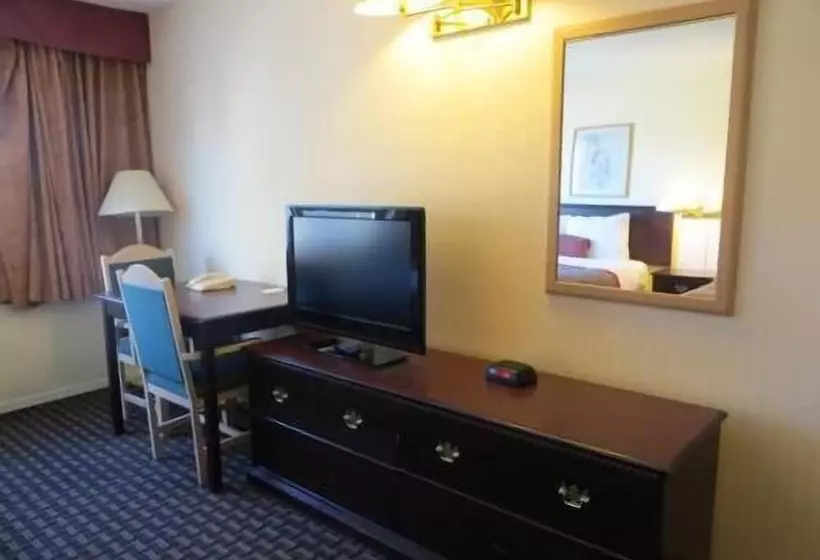 호텔 Metro Inn Calgary Northwest