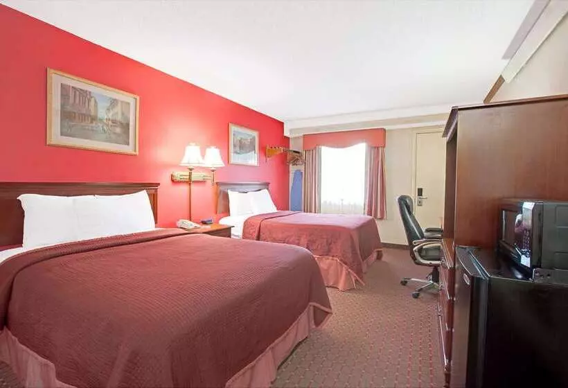 酒店 Travelodge By Wyndham Parsippany