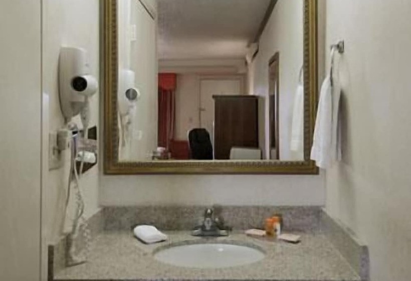 ホテル Travelodge By Wyndham Parsippany