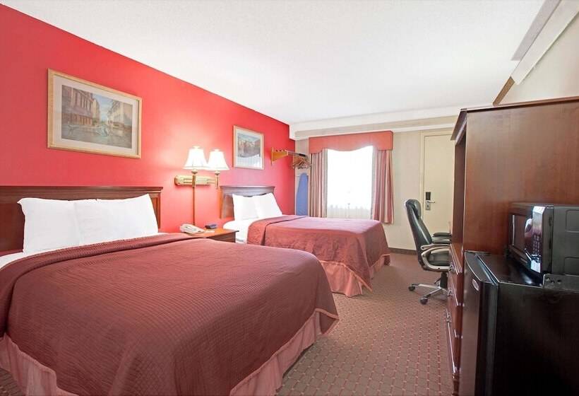 ホテル Travelodge By Wyndham Parsippany