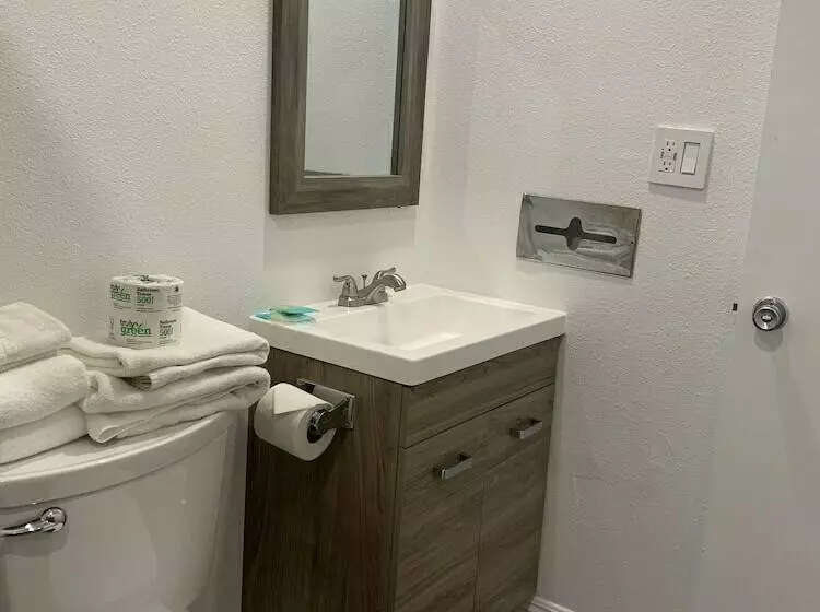 모텔 Erth Inn By Aga Mojave