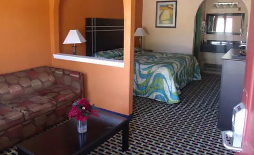 モーテル Weatherford Inn And Suites