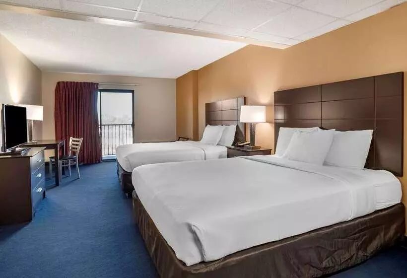 استراحتگاه Econo Lodge Inn & Suites Rehoboth Beach