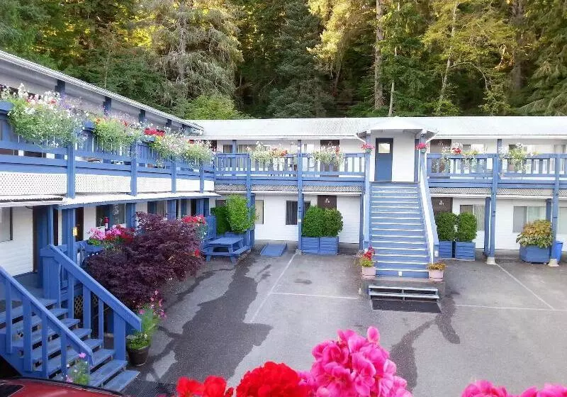 Sea Raven Motel