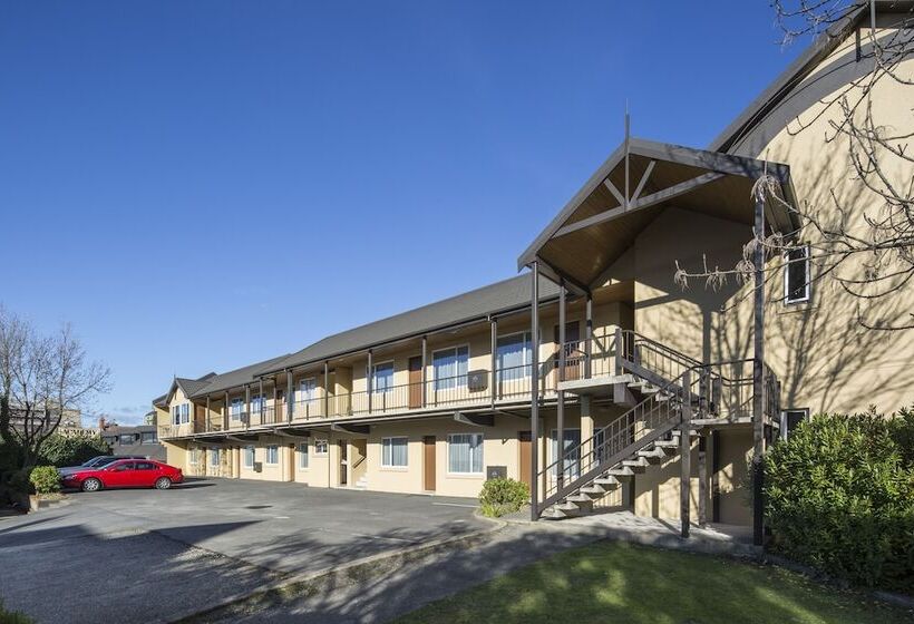 Dunedin Motel And Villas