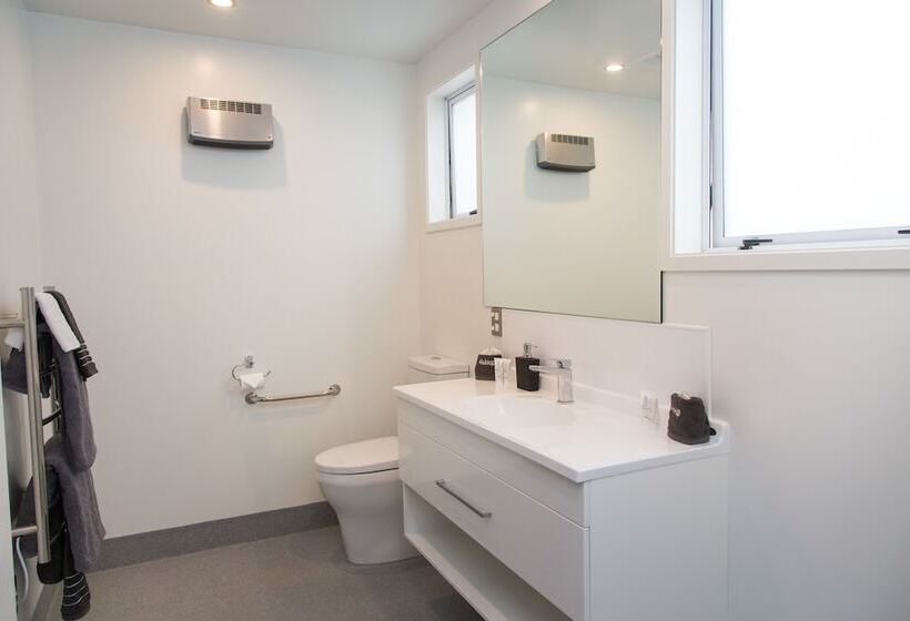 Dunedin Motel And Villas