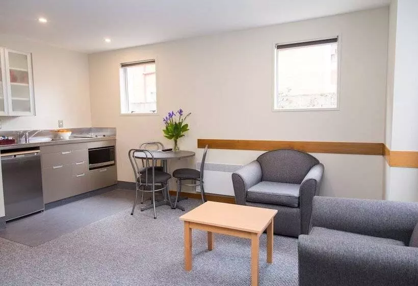 Dunedin Motel And Villas