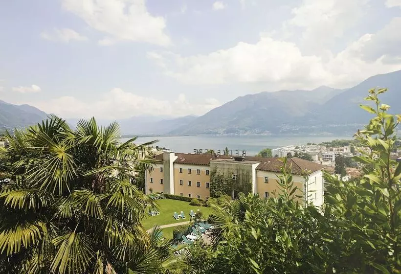 Отель Belvedere Locarno