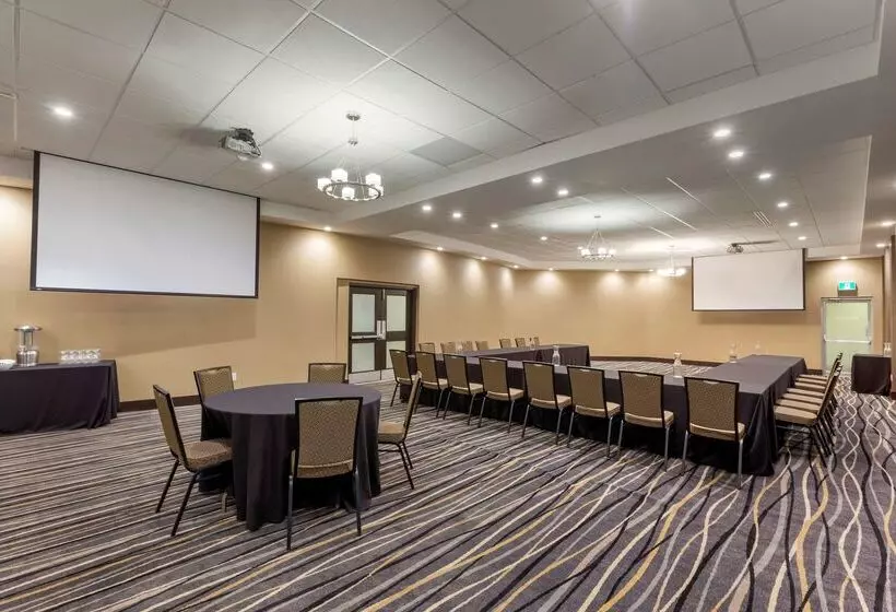 Best Western Plus Leamington Hotel & Conference Centre