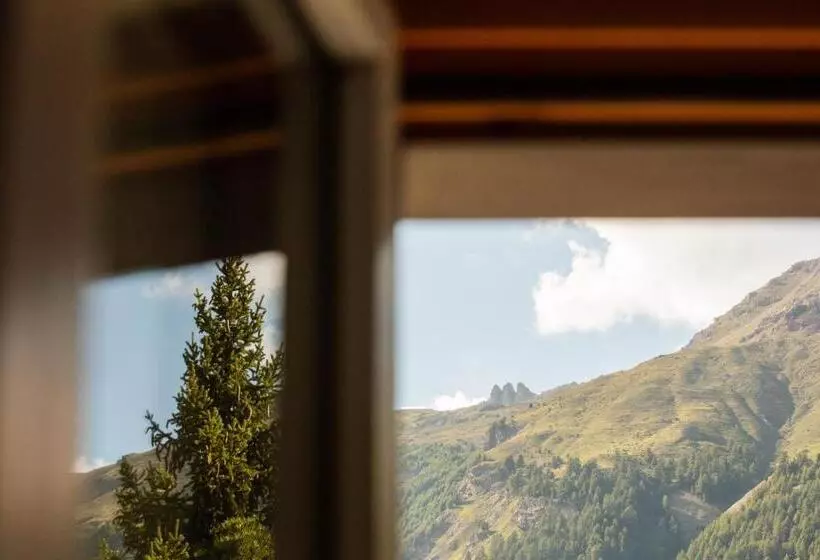 酒店 Chesa Rosatsch  Home Of Food