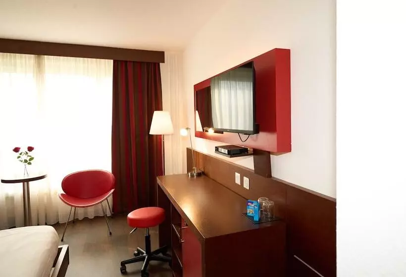 Szálloda Conti Dietikon