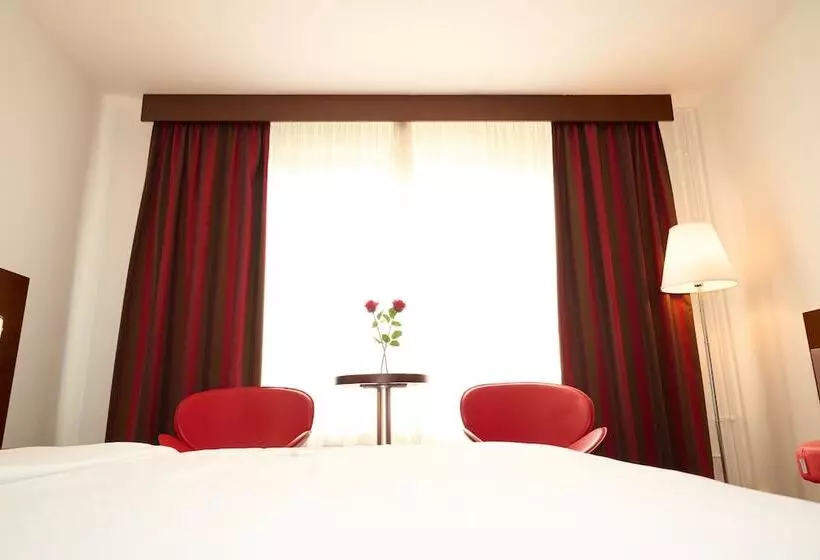 Szálloda Conti Dietikon