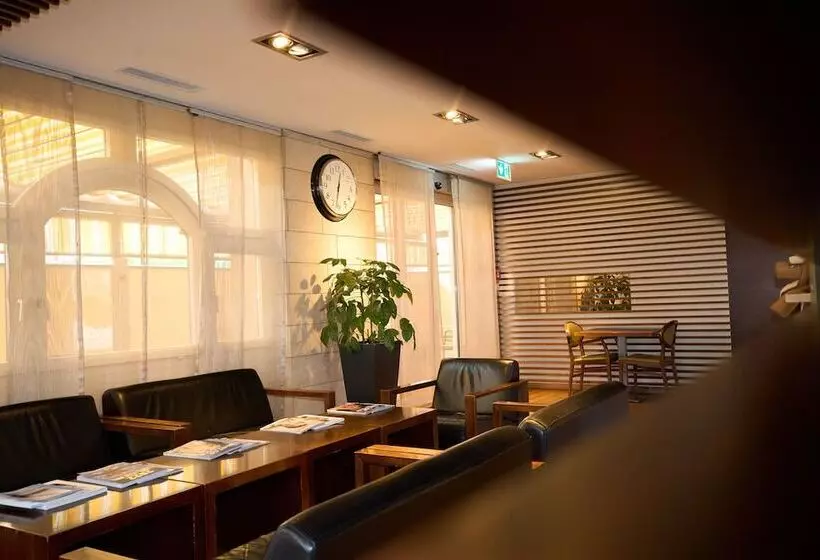 Szálloda Conti Dietikon