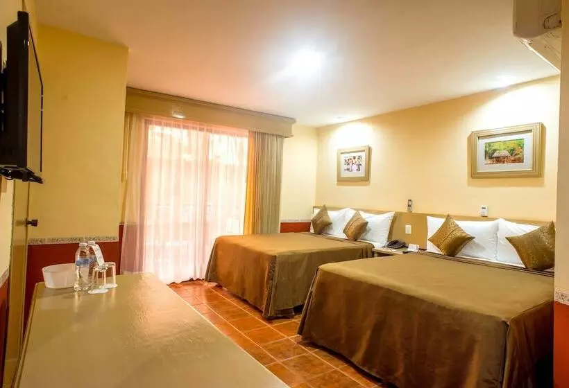 هتل Del Gobernador