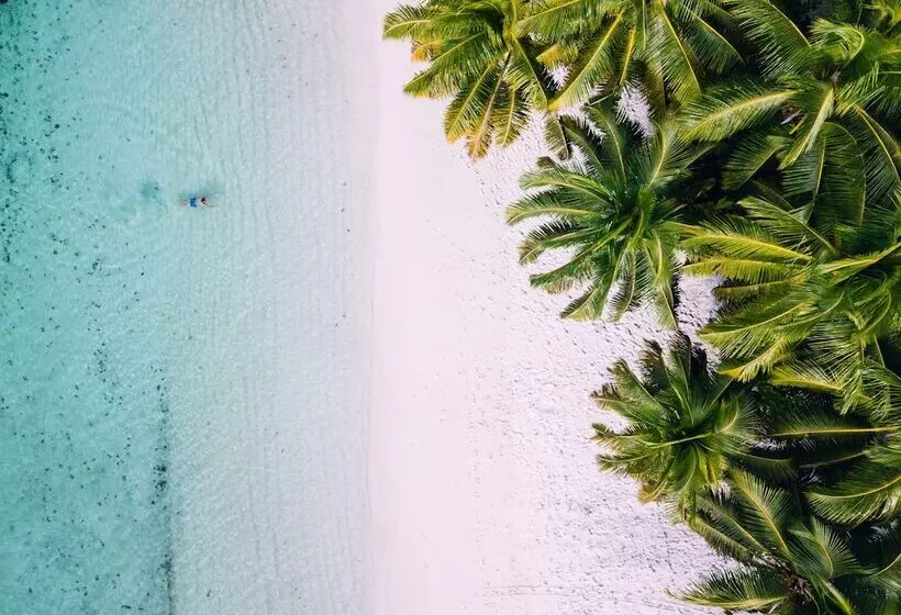 هتل Four Seasons Resort Seychelles At Desroches Island