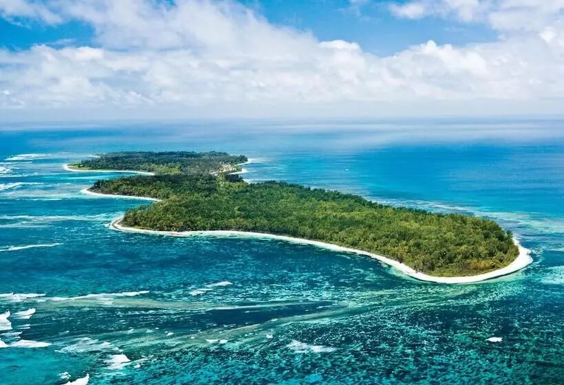 هتل Four Seasons Resort Seychelles At Desroches Island